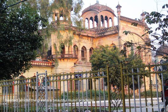 Hazratganj